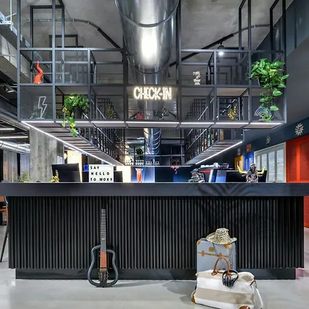 Moxy Pompeii טורה אנונציאטה