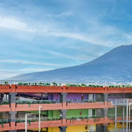 Hotel Moxy Pompeii
